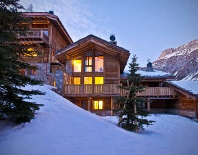 Chalet St Roch | 6-Bedroom Chalet in Val-d’Isere Tignes