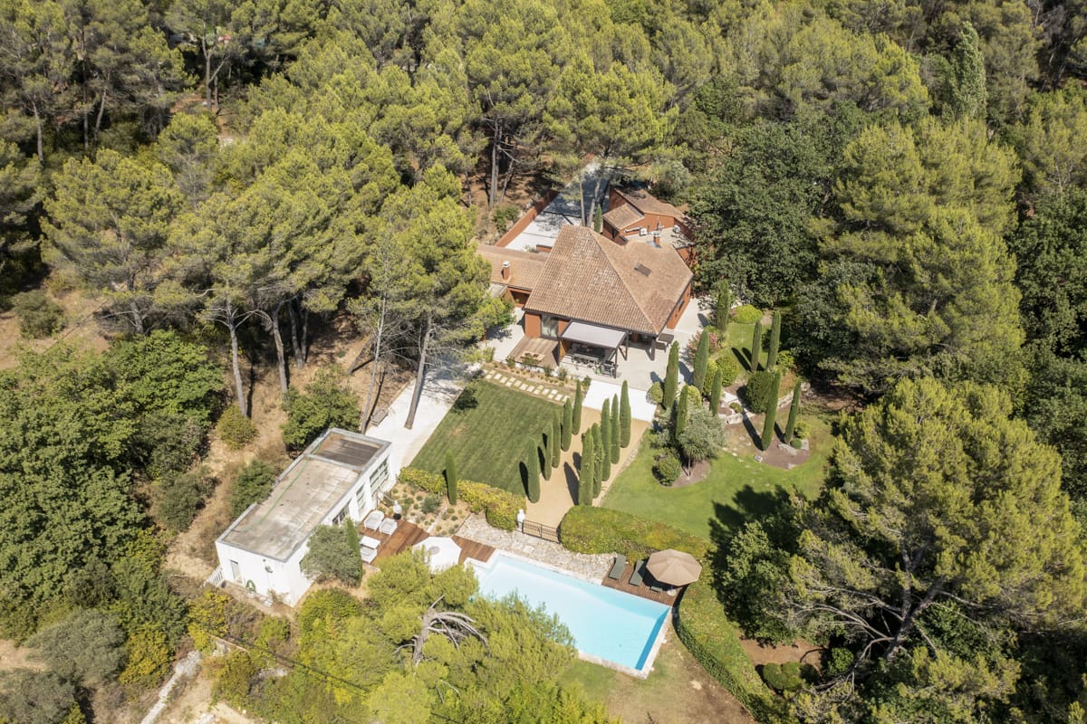 Luxury villas in Le Beaucet