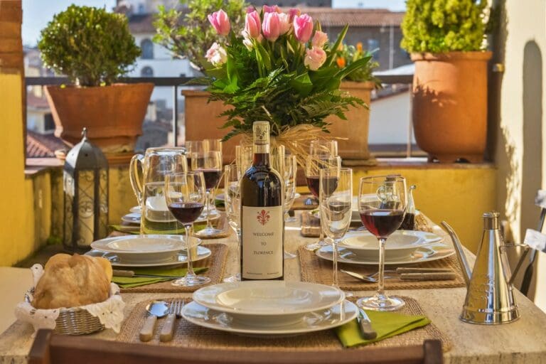 Florence View Loft | 2-Bedroom Apartment in Firenze District 1