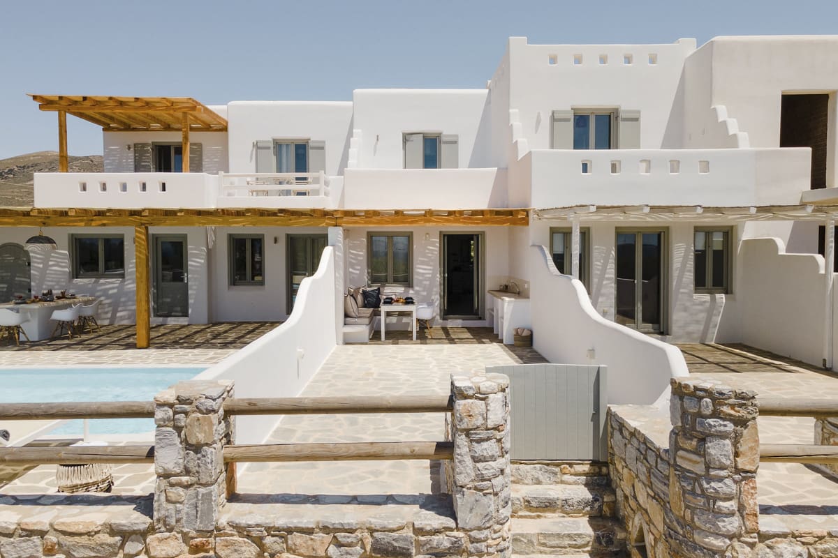 Luxury villas in Kastraki