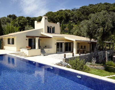 Kommeno View | 6-Bedroom Villa with Private Pool in Kommeno Limni