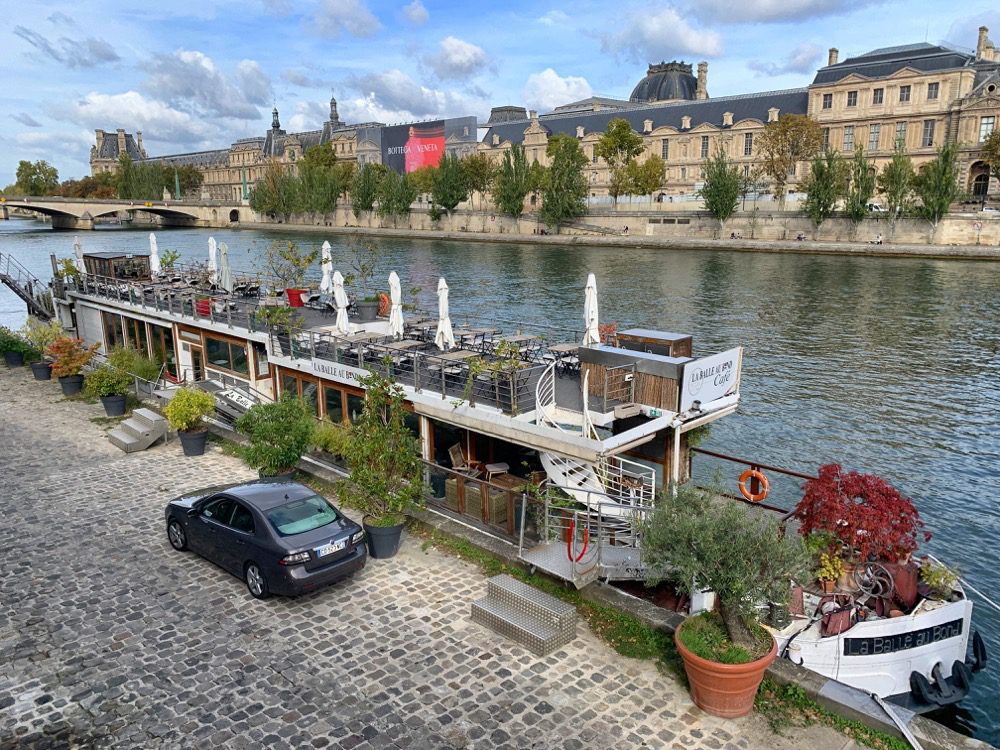 Heavenly Weekend Getaway In Paris