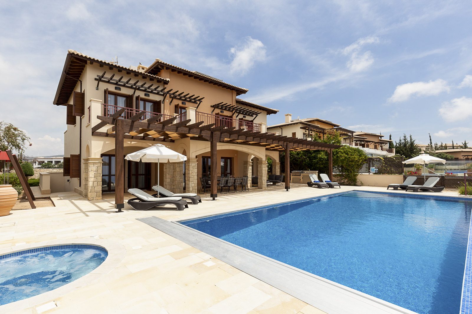 Luxury villas in Kouklia
