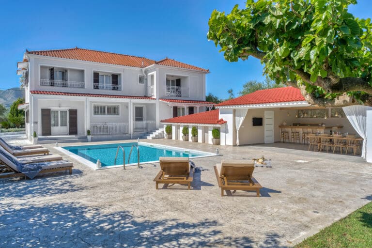 Villa Enoki | 5-Bedroom Villa with Private Pool in Zakinthos
