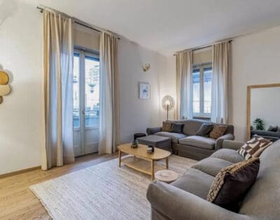 Apartment Raphael | 3-Bedroom Apartment in Metropolitan City of Milan