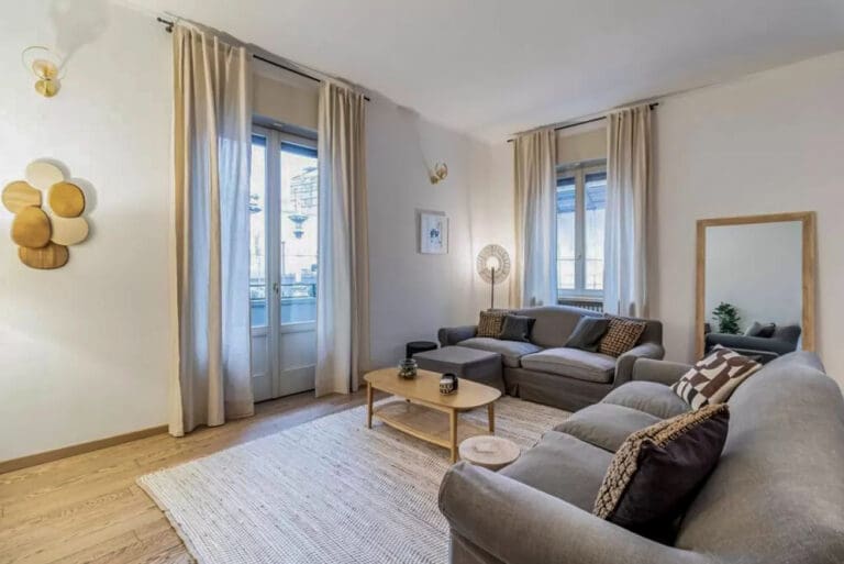 Apartment Raphael | 3-Bedroom Apartment in Metropolitan City of Milan