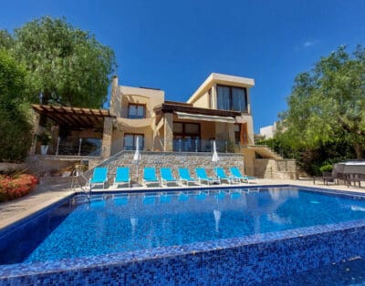 Villa Astrix | 5-Bedroom Villa with Private Pool in Kouklia