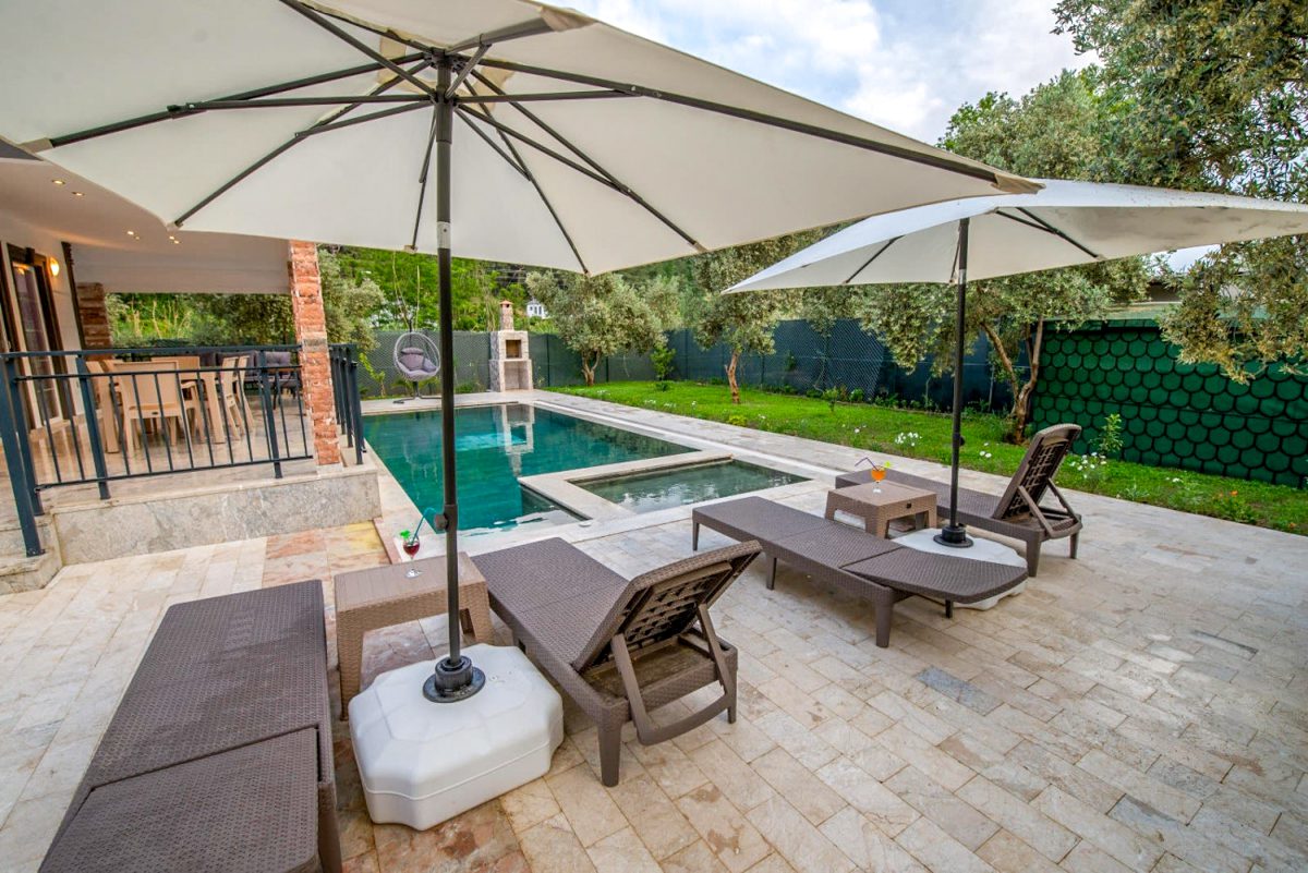 Rent Villa Frenk Turkey