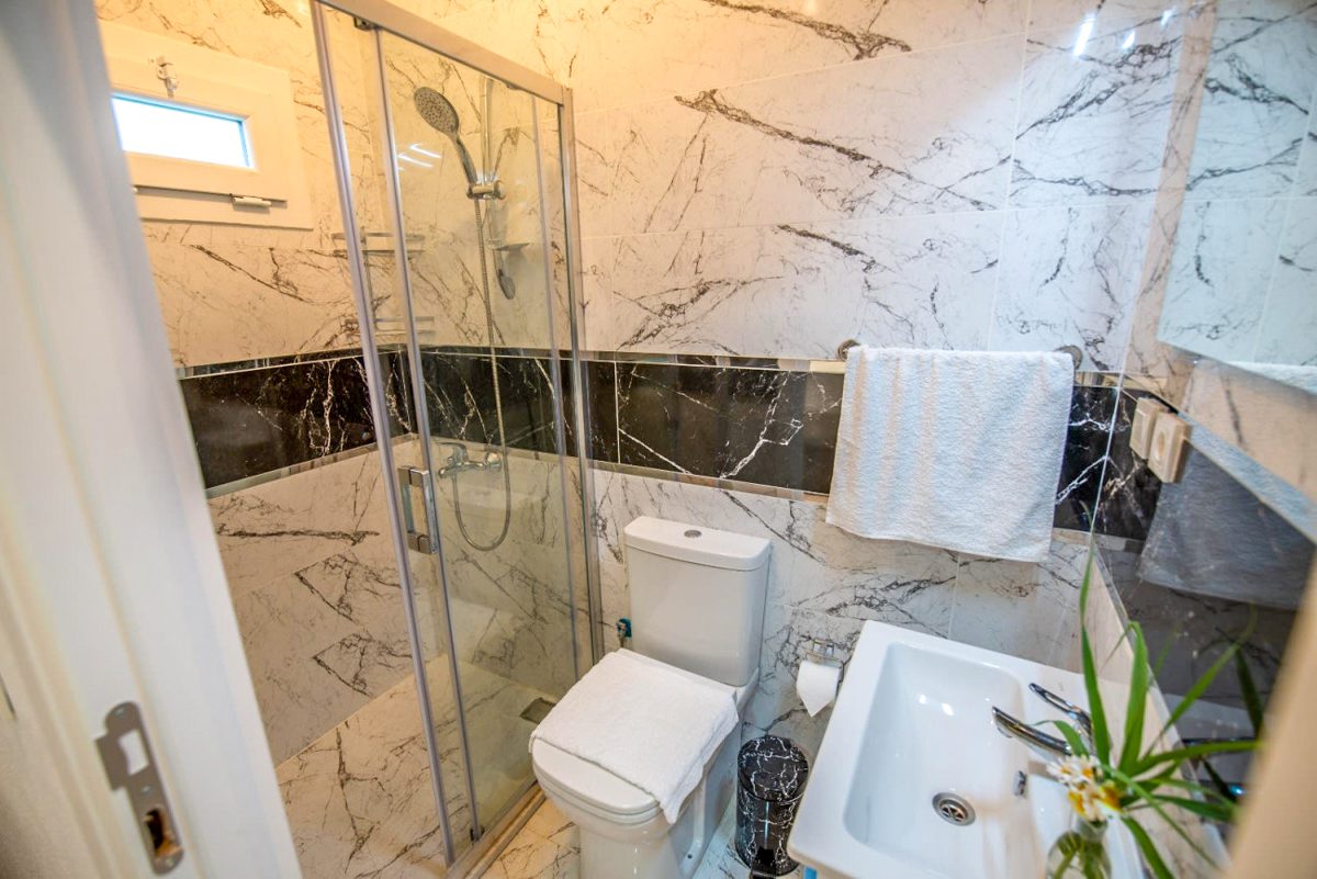 Rent Villa Frenk Turkey