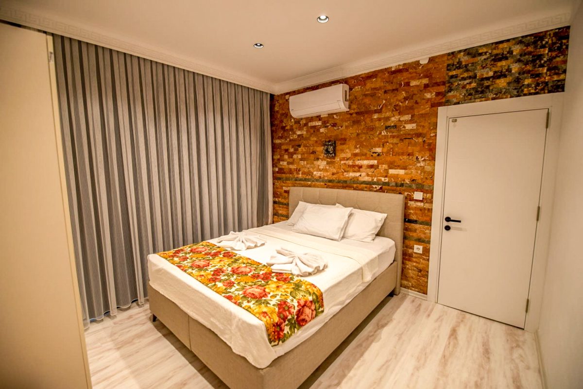 Rent Villa Frenk Turkey