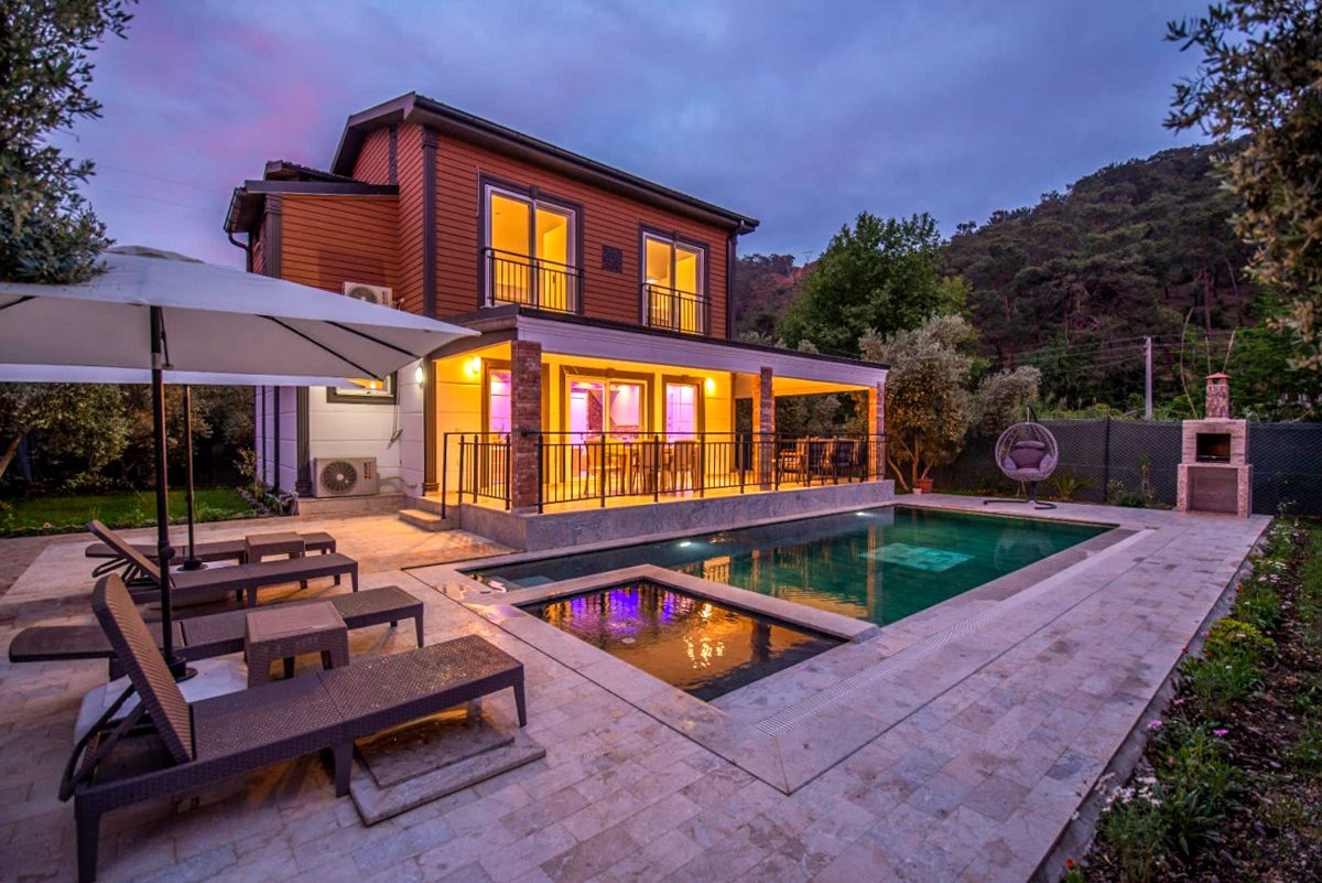 Rent Villa Frenk Turkey