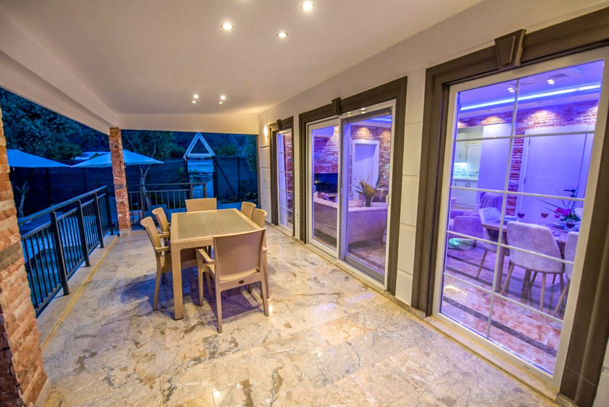 Rent Villa Frenk Turkey