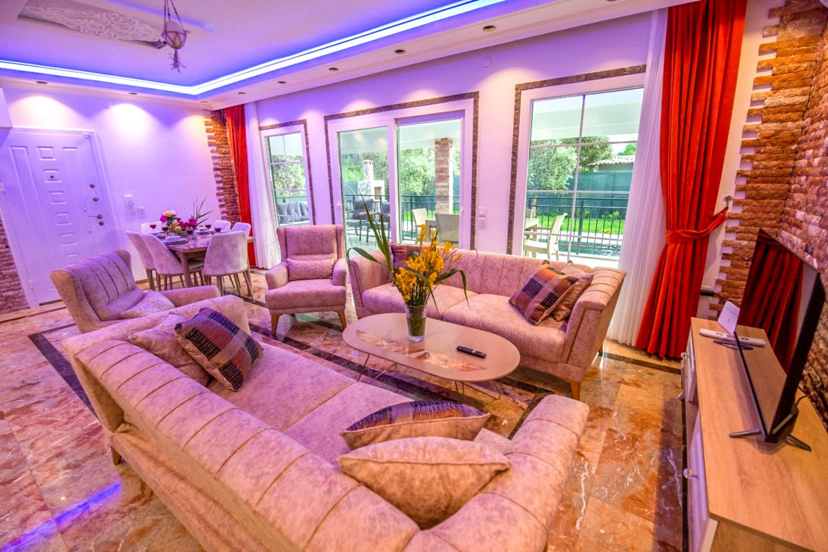 Rent Villa Frenk Turkey