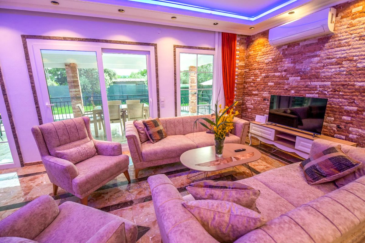 Rent Villa Frenk Turkey