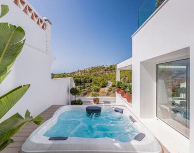 Rent Almunecar Club Diez Spain