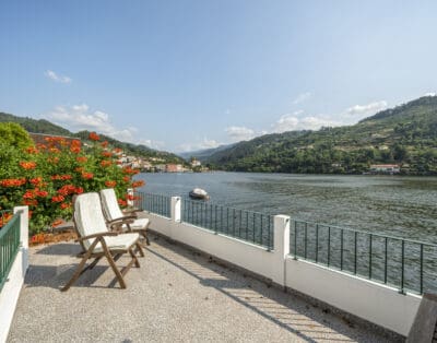 Douro Escape House | 3-Bedroom Villa in Ribadouro Portugal