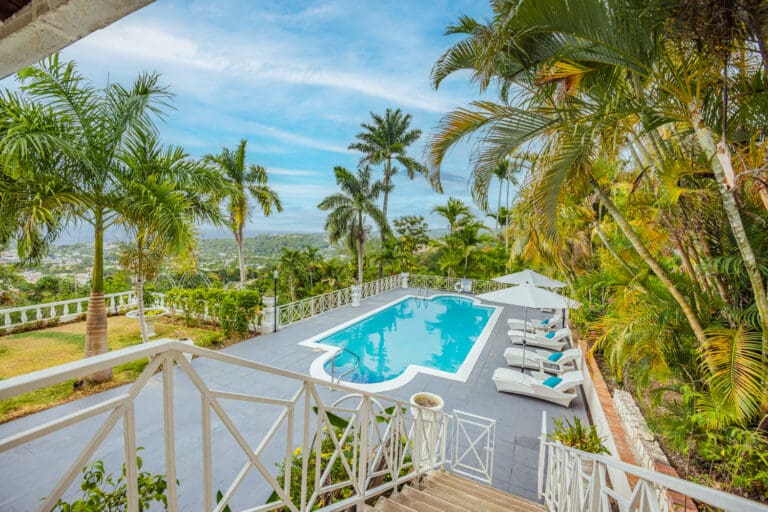 Villa Pasmosa Jamaica | 4-Bedroom Villa with Private Pool in Ocho Rios
