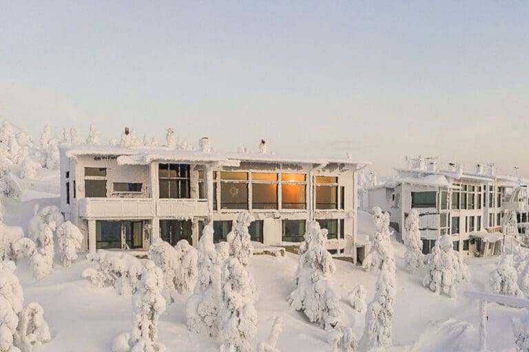 Villa Revontuli Finland | 6-Bedroom Villa with Hot Tub in Ruka Kuusamo