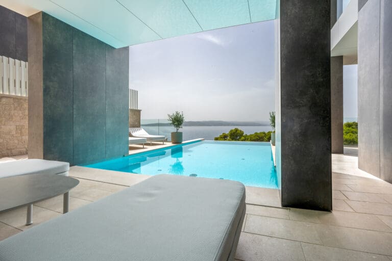 Villa Rora | 4-Bedroom Villa with Private Pool in Baska Voda