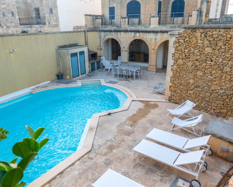 Villa Tucci | 4-Bedroom Villa with Private Pool in Xagħra
