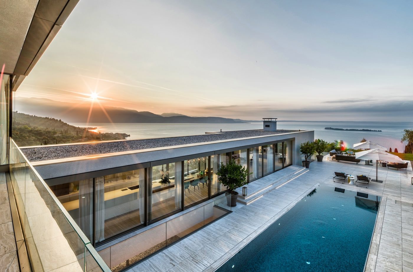 Luxury villa and château rentals worldwide with private pools — Excellence Luxury Villas