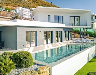 Luxury Villa Icaro – Stunning Holiday Home with Private Pool and Ocean Views