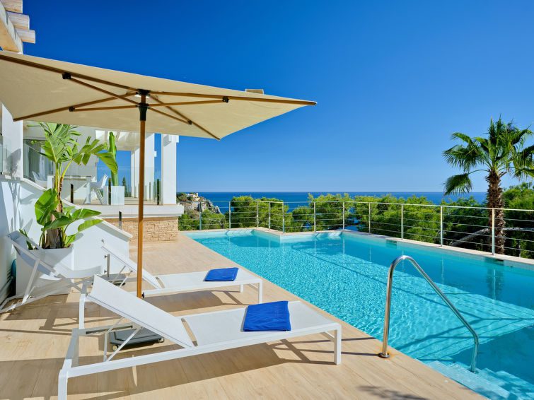 Stunning Villa Ola – Your Perfect Holiday Retreat by the Sea