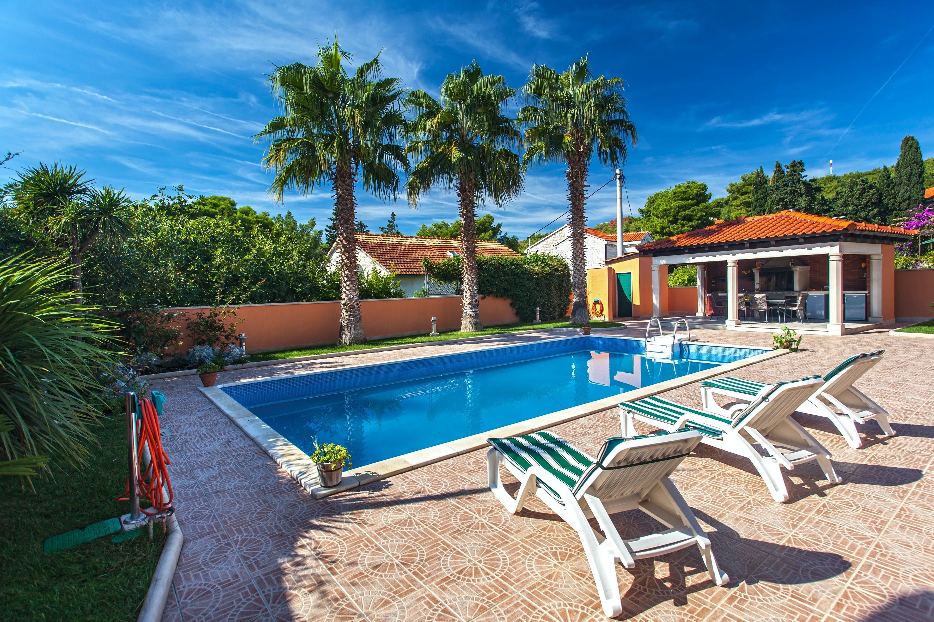 Kuca Libeccio Sustipan Split: Luxury 3-Bedroom Villa with Private Pool and Sea Views, Split