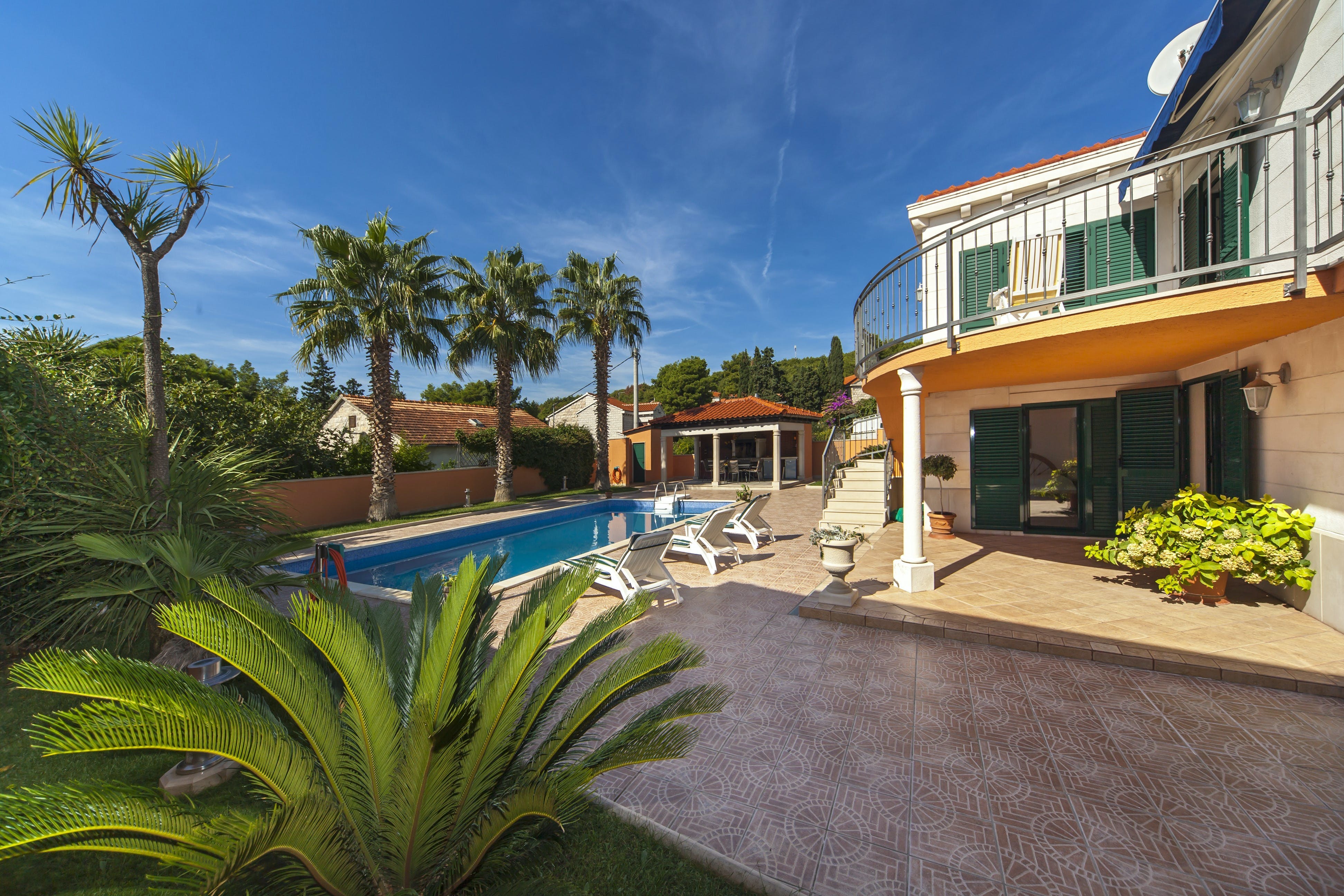 Kuca Libeccio Sustipan Split: Luxury 3-Bedroom Villa with Private Pool and Sea Views, Split