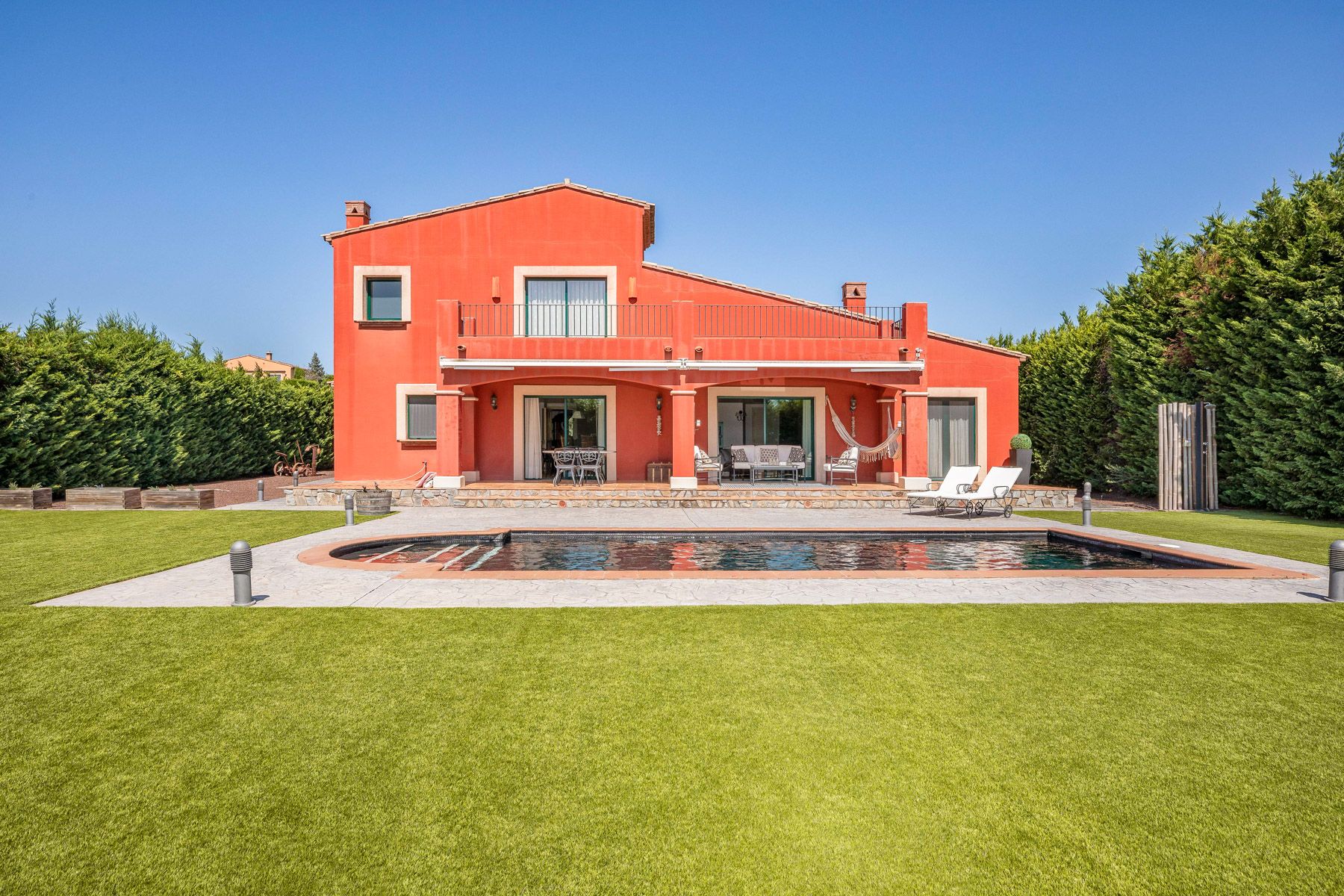 Villa Dorada Garrigas Peralada: 8-Bedroom Golf-Side Estate with Spa & Tennis Court in Costa
