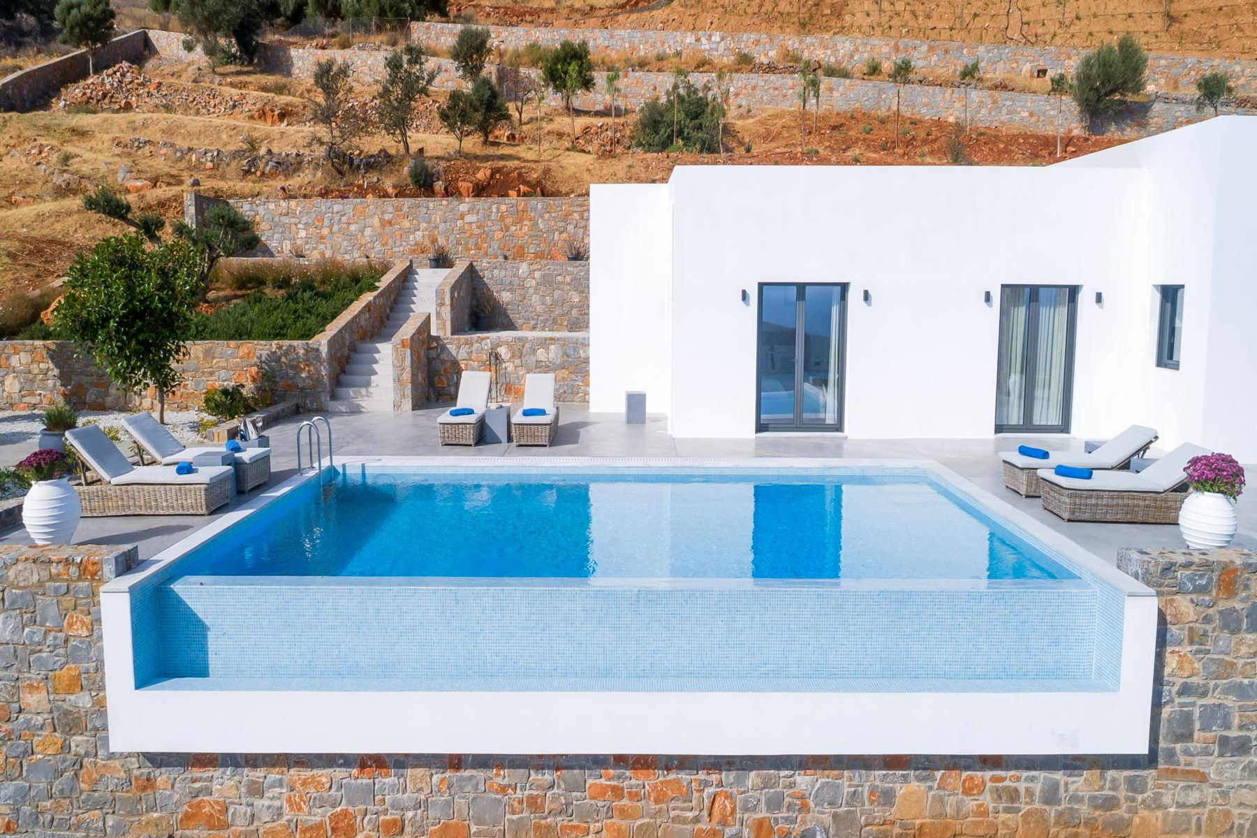Villa Thalassa Spinalonga Elounda: 4-Bedroom Seaview Villa with Infinity Pool – Elounda Greece